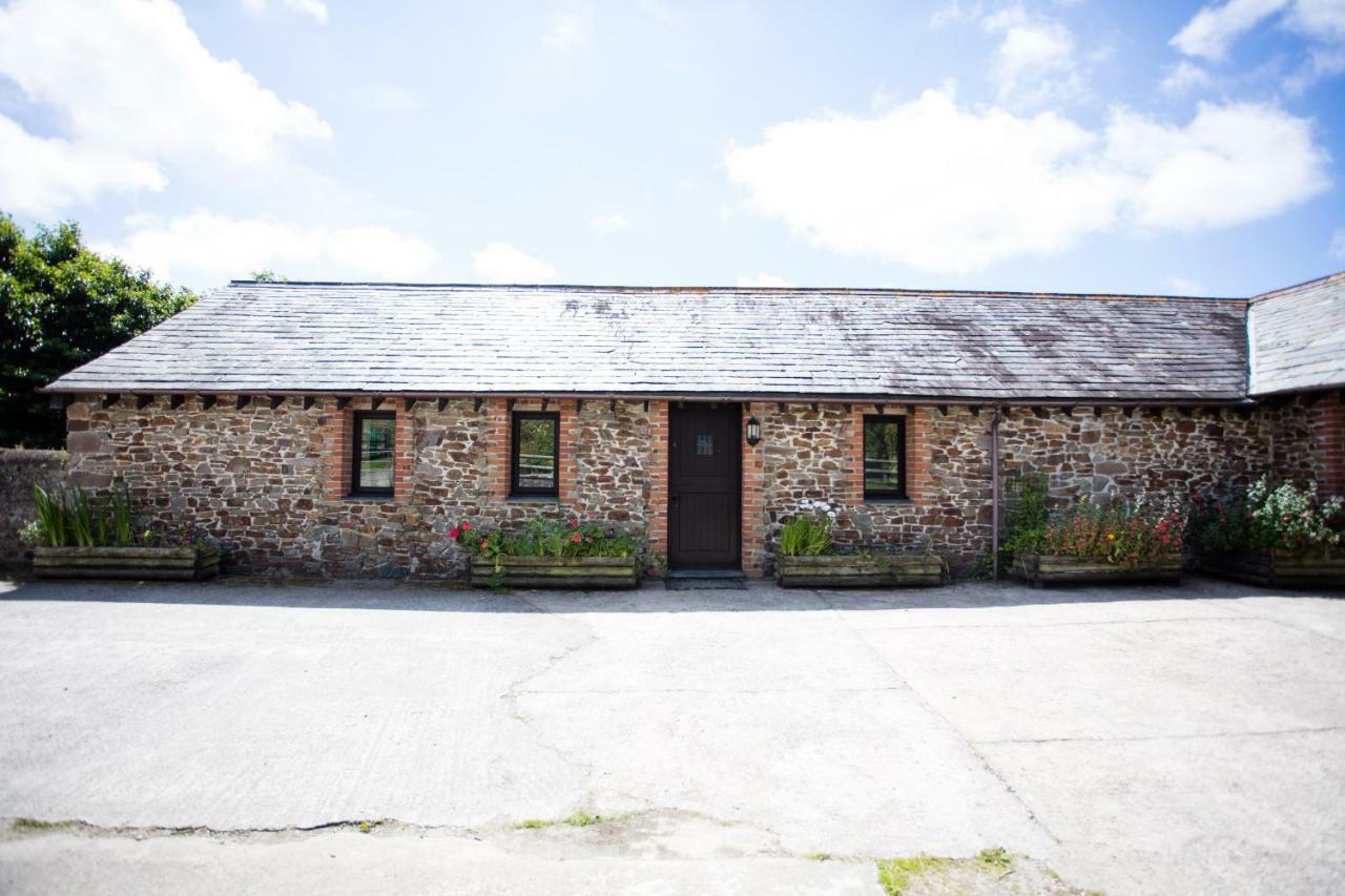 Sharlands Farm Holiday Cottages بود المظهر الخارجي الصورة